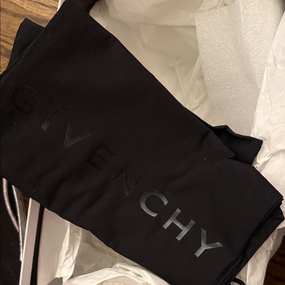 Givenchy Voyou Runway Slingback Flats Silvery Lamb Leather EU 40 New In Box $950 - Picture 5 of 8